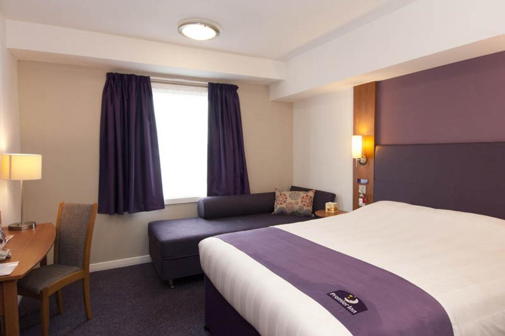 Premier Inn Braintree - A120 Екстер'єр фото