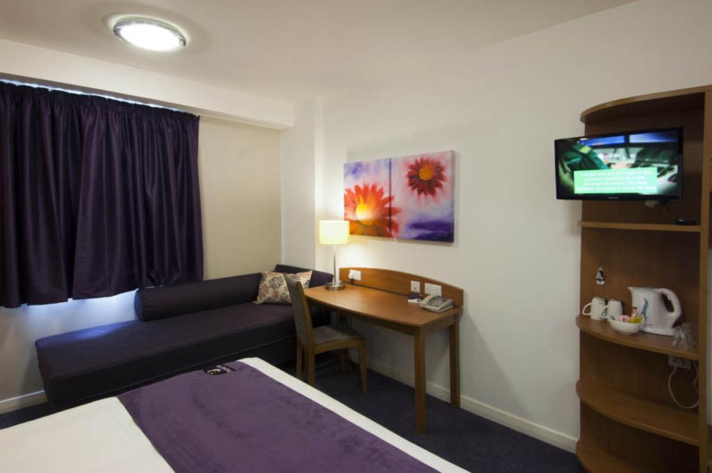 Premier Inn Braintree - A120 Екстер'єр фото